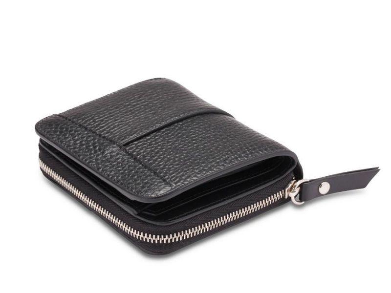 Bosca Italia 4" Billfold Wallet with Zip Svarta | SEEAH36979