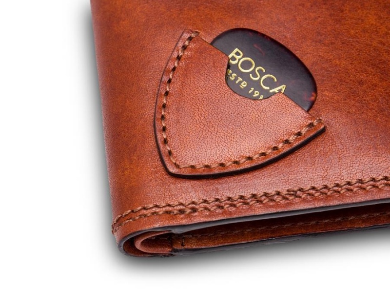 Bosca Small Bifold Wallet with Guitar Pick Pocket Bruna | ASEWC69431